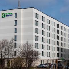 Holiday Inn Express - MUNICH NORTH, an IHG Hotel