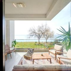 Aquarama Lake view 2BR Apart Mamaia free parking