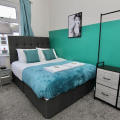 Mount Haven's Rest - Free Parking, Netflix & Private Back Garden
