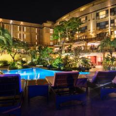 キガリ セレナ ホテル（Kigali Serena Hotel）