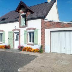 Maison charmante à Bléneau avec jardin et équipements modernes