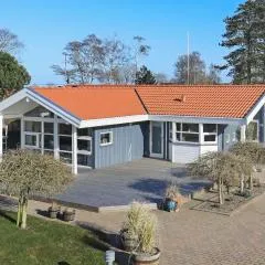 Three-Bedroom Holiday home in Otterup 7