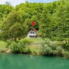 Awesome Home In Ozalj With Kitchen