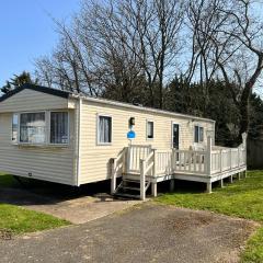 2 Bedroom Caravan NV16, Lower Hyde, Shanklin, Isle of Wight