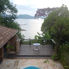 Casa Barlavento com Piscina e Praia em Angra - RJ