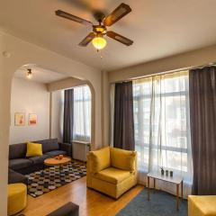 Enjoy Moda with a Spacious 1BR Apt in Downtown