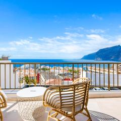 Quiet and cozy workation place near the town center with cliffs and ocean view