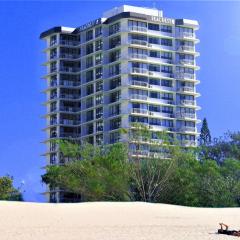 Seacrest Beachfront Apartments Surfers Paradise