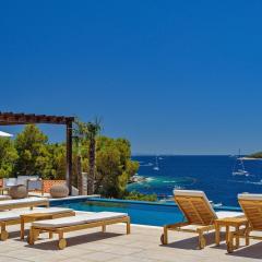Luxury Villa Hvar Deluxe Palace 2 with pool at the beach