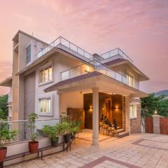 SaffronStays Juniper, Lonavala - Pet-friendly villa with pool, lawn, gym & games