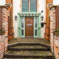 The Nave - Norfolk Holiday Properties