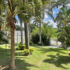 Casa à beira do lago