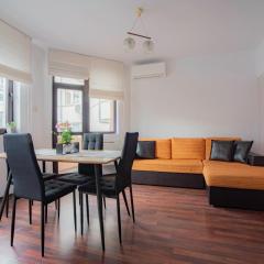 EpiCenter by RV Apartments