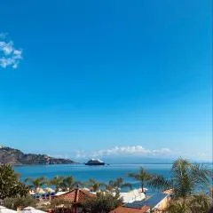 Apartments Mikros