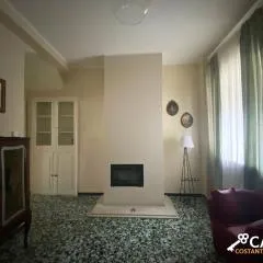 Casa Costantinopoli