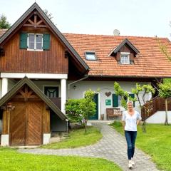 Landhaus Bender Ferienwohnung mit Terrasse und Garten