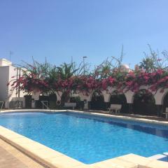 Puerto de Mazarrón Large House with Roof Terrace & Sea Views-5 Guests have 3 Bedrooms & 1 to 4 Guests have 2 Bedrooms