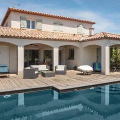 Beautiful Home In Prades-Sur-Vernazobre