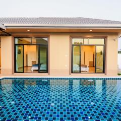 Modern Villa Hua Hin 32 泳池四合院