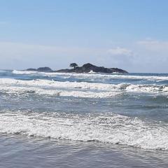 Apartamento quadra da praia - Pitangueiras Guarujá