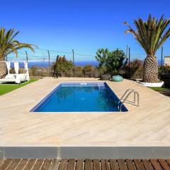 Villa Rural Casa Blanca by Tenerife Rental and Sales