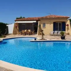 Villa au calme avec piscine privative
