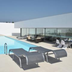 Modern Villa in bidos Lisbon with garden and pool