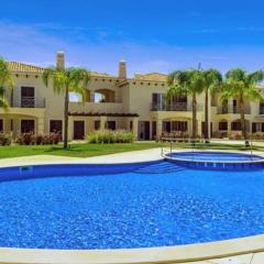 Villa Cascata, 3 bedroom, Pool, close to Olhos de Agua