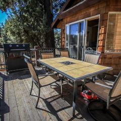 Can't Bear to Leave-1156 by Big Bear Vacations