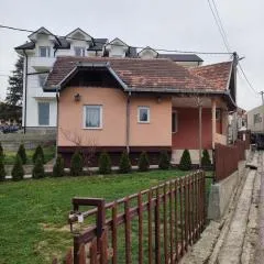 Apartmani Trajković