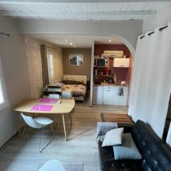 Cosy And Comfortable Studio For 2 In Avignon