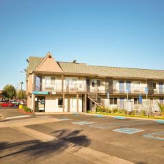 Motel 6-Sacramento, CA - Central