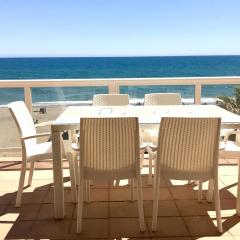BEACHFRONT APARTMENT In LA CALA DE MIJAS