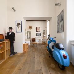 Vespa Apartment