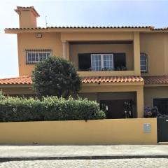 Ferienhaus Casa do mar mit seitlichem Meerblick