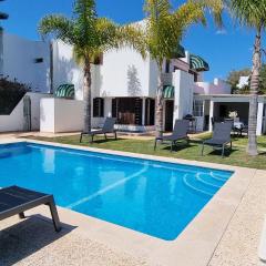 Villa Navegante com piscina Privada em Vilamoura