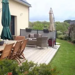 Cozy Holiday Home near the Beach