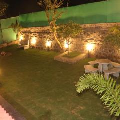 PINE VILLA GARDEN