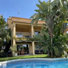 Rocamar Villa Private Pool & 5min to the Beach by Olala Homes