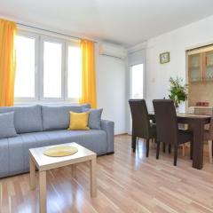 Apartment near Old Town
