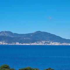 Superbe appartement T3 face mer baie Ajaccio