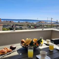 Villa Axioma 4-Star Luxury Villa, 2 apartments, Sea View , close to beach, sea view terrace