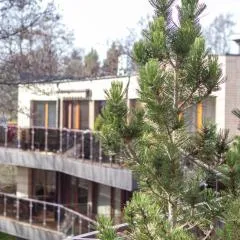 Gentle Brezze Apartment, By Cohost