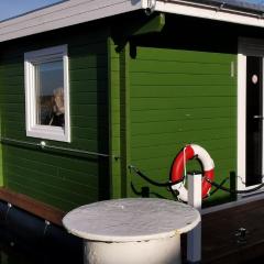 Hausboot Wilhelmshaven - Traum Unterkunft an der Jade