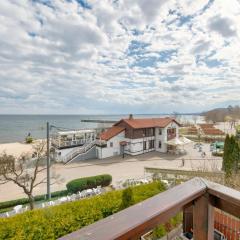 Dom & House - Apartament Orłowskie Molo przy plaży z widokiem na morze
