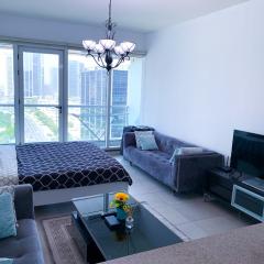 KING BED SUITE Near JBR Beach DMCC Metro