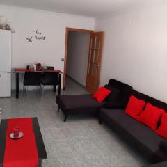 habitación pequeña en piso compartido con 2 adultos