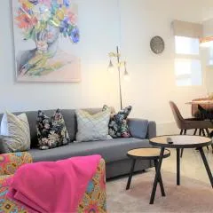 Santa Barbara Apartment - 200 m to the beach