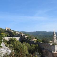 Luberon maison au cœur d'un village provençal