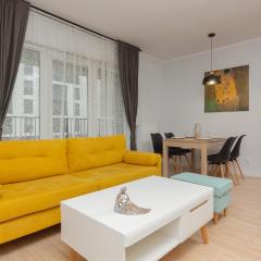 Active City Apartments Warsaw by Renters